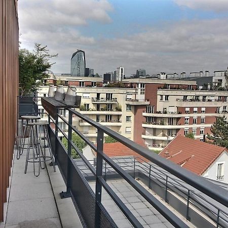 Le Toit Du Montvalerien Suresnes Apartman Kültér fotó
