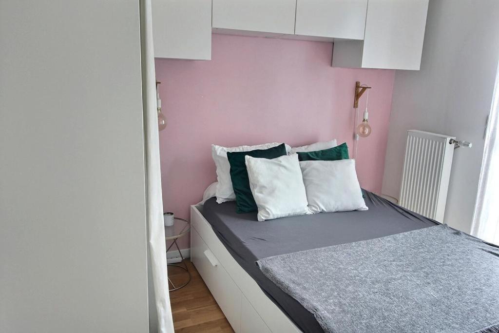 Le Toit Du Montvalerien Suresnes Apartman Kültér fotó